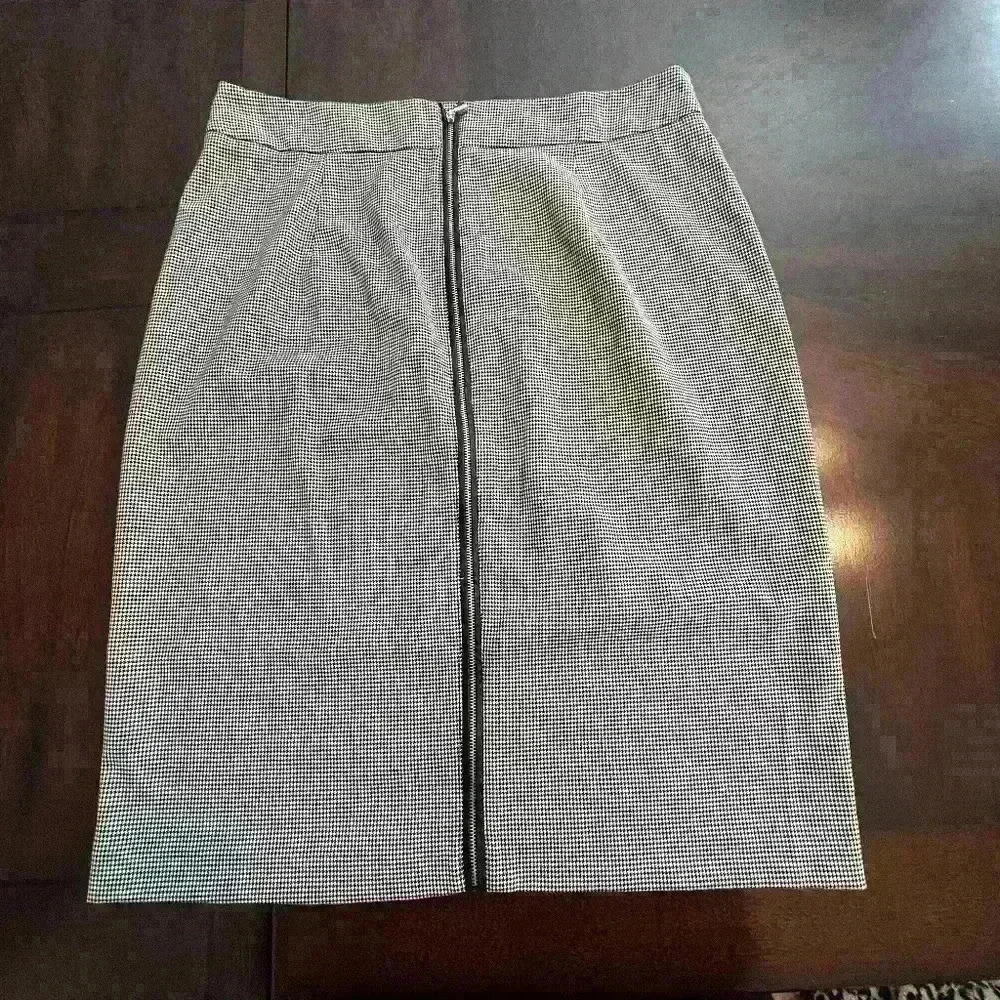 Zara Basic Business Casual Patterned Pencil Skirt XL